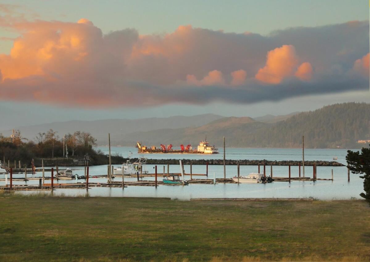 Watch Cargo Ships, Hot Tub, Rec Room, Near Beach Hammond Eksteriør billede